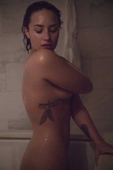 Demi Lovato Nude Magazine Photoshoot Leaked - Usa on fansphoto.pics