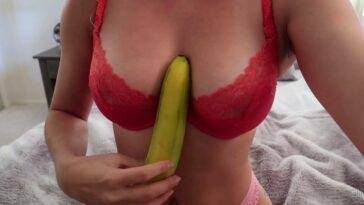 Christina Khalil Banana Deepthroat Onlyfans Video on fansphoto.pics