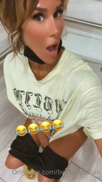 Brittany Furlan Nude Peeing Onlyfans Video Leaked - Usa on fansphoto.pics