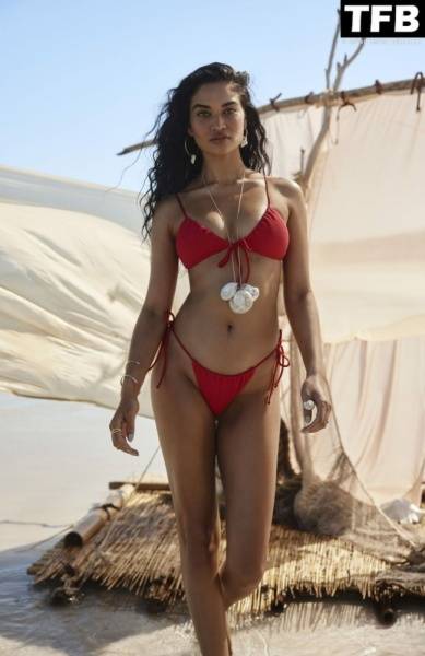 Shanina Shaik is the Face of Seafolly 19s 1CChase the Sun 1D Campaign on fansphoto.pics