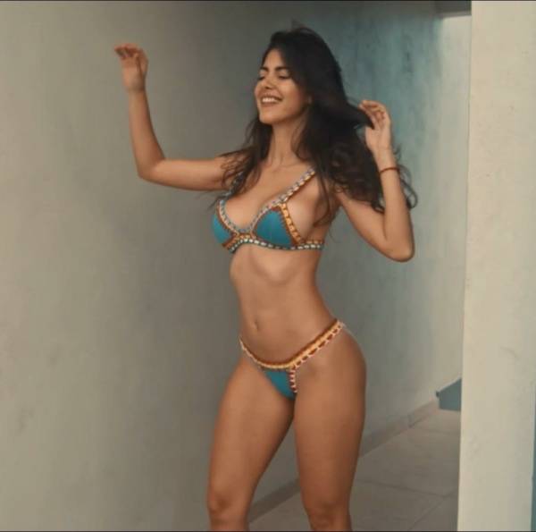 Ari Dugarte Bikini Outdoor Posing Patreon Video Leaked - Venezuela on fansphoto.pics