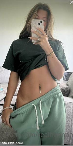 Hannahrylee Nude Tiktok - Tiktok Leaked Nudes on fansphoto.pics