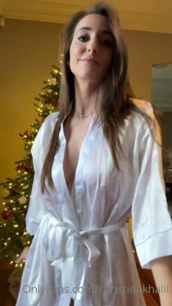 Christina Khalil Christmas Eve Slingkini Onlyfans Video Leaked on fansphoto.pics