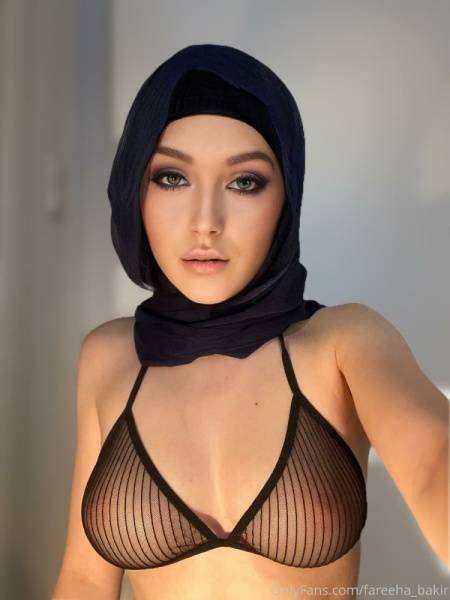 Fareeha Bakir Nude Hijab Strip Onlyfans Set Leaked on fansphoto.pics