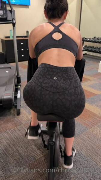 Christina Khalil Gym Ass Leggings Strip Onlyfans Video Leaked on fansphoto.pics