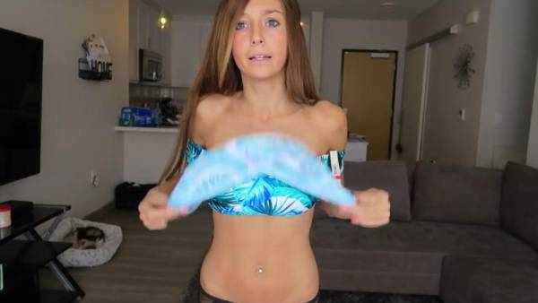 Taylor Alesia Sexy Swimsuits Try-On Video Leaked on fansphoto.pics
