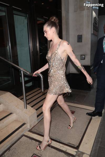 Cara Delevingne Flaunts Her Sexy Legs in London (23 Photos) on fansphoto.pics