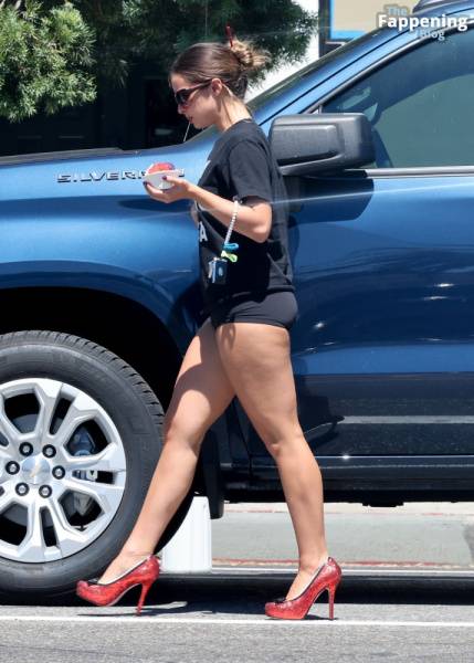 Addison Rae Rocks Bold “Lady Gaga” Tee and Red Heels in Los Angeles (27 Photos) on fansphoto.pics