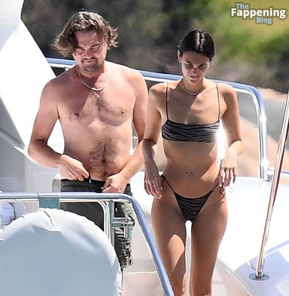 Vittoria Ceretti Displays Her Sexy Butt on a Yacht in Sardinia (49 Photos) on fansphoto.pics